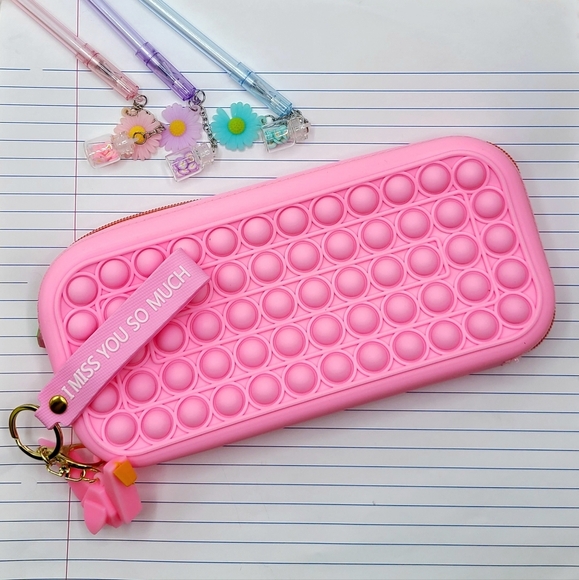Pop It Pencil Case - Picture 4 of 7